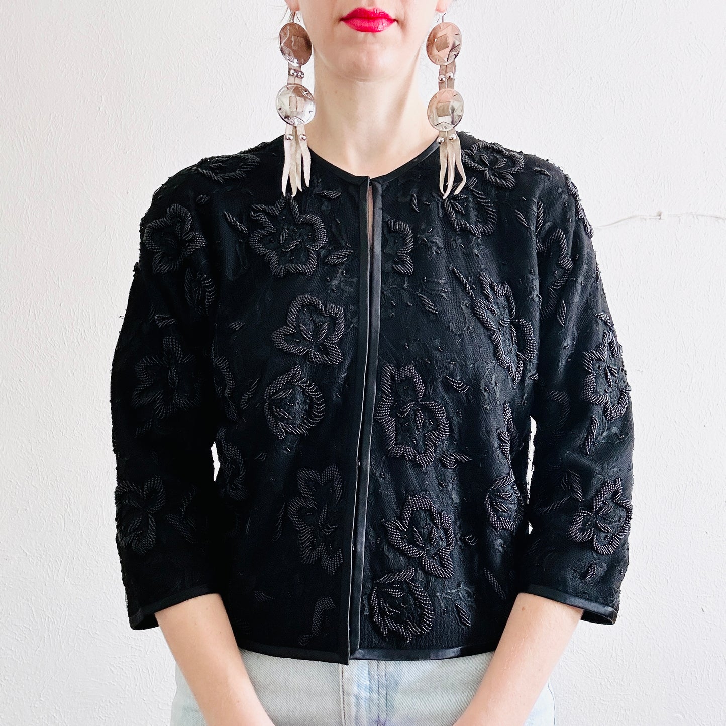60S VINTAGE BLACK BEADED JACKET // SIZE MEDIUM