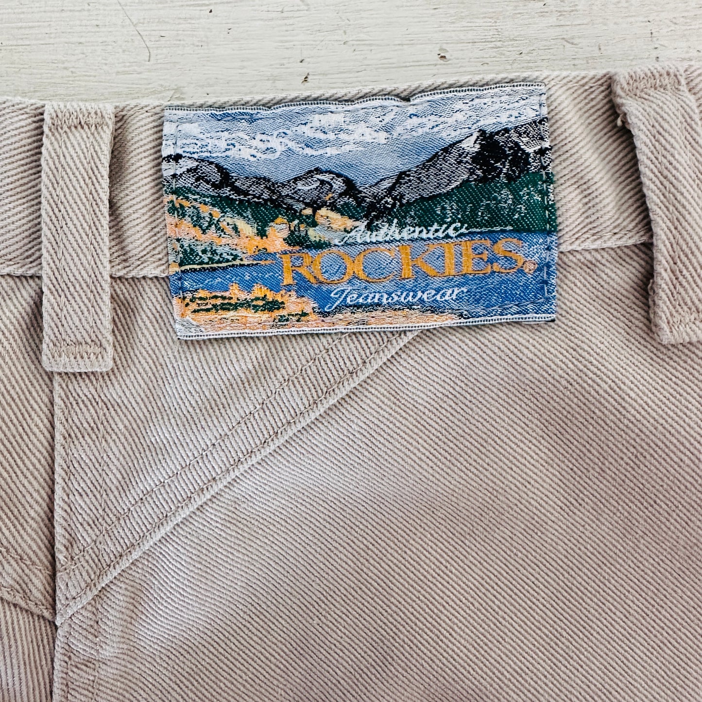 80'S VINTAGE ROCKIES WESTERN BAREBACK JEANS // WAIST SIZE 25