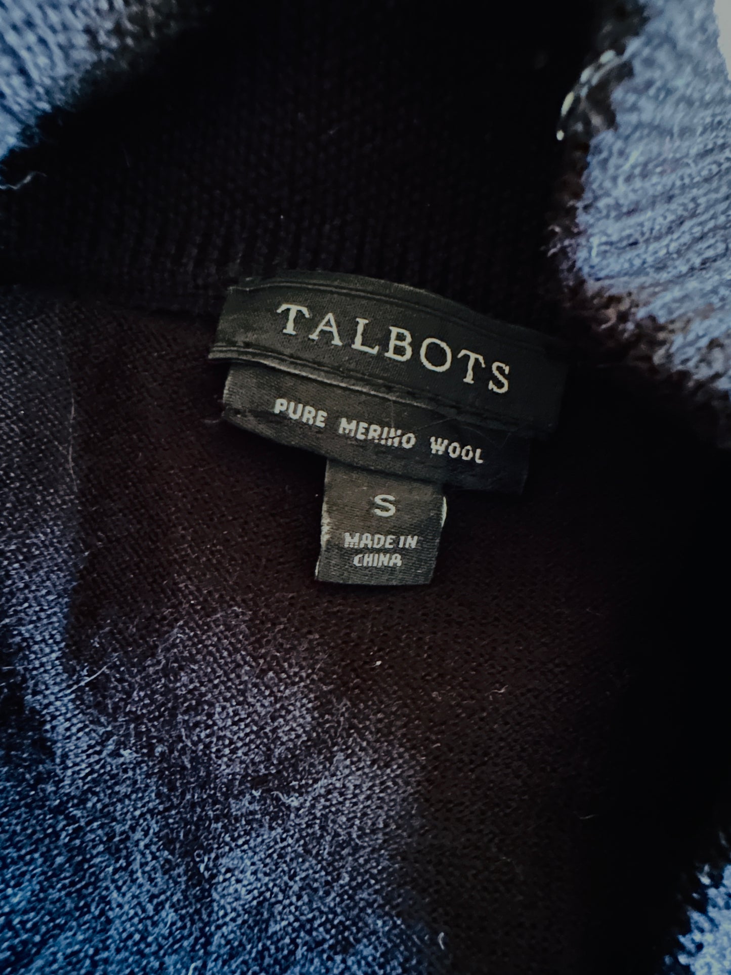 TALBOTS BLACK MERINO WOOL SWEATER // SIZE SMALL