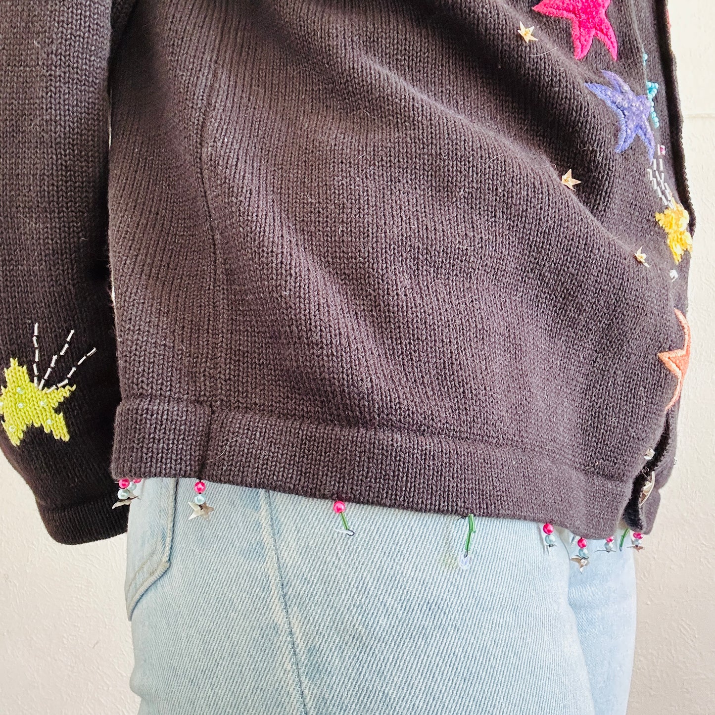 80'S VINTAGE STAR SWEATER // SIZE XLARGE