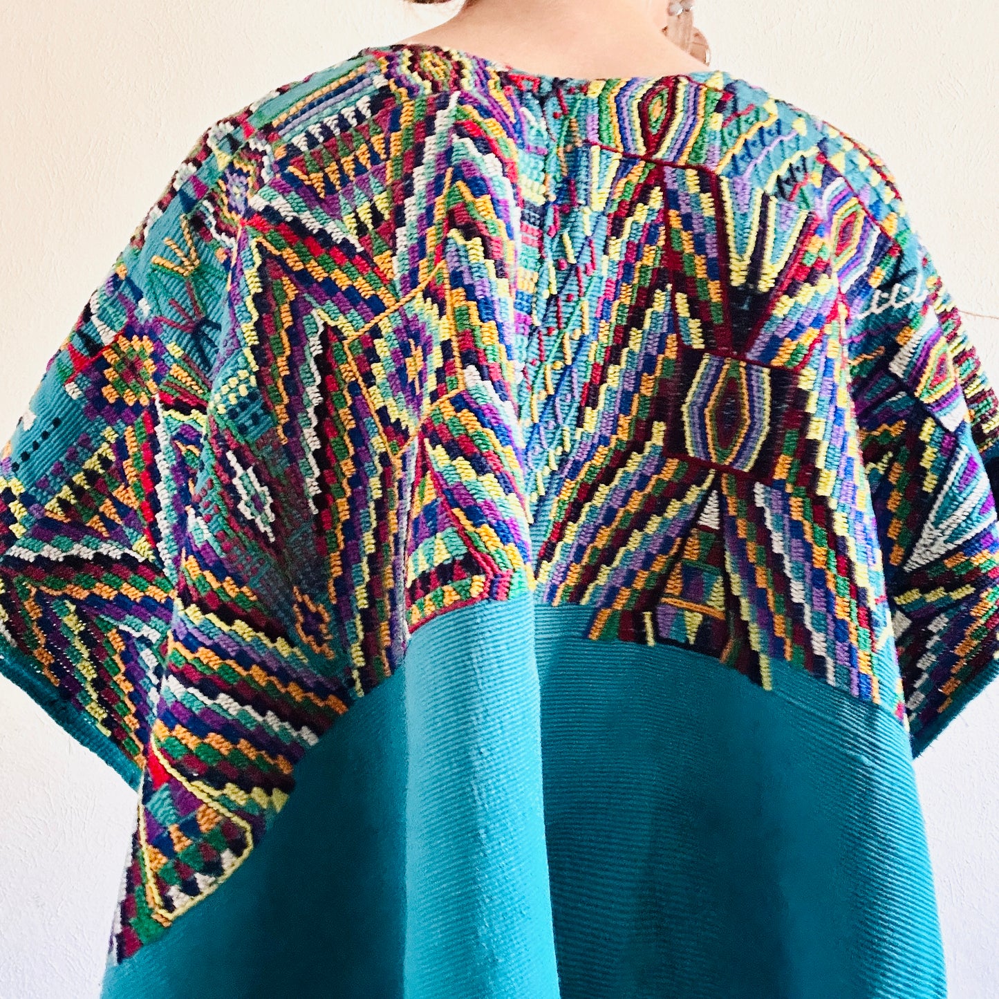 VINTAGE OAXACAN HUIPIL BLOUSE // ONE SIZE