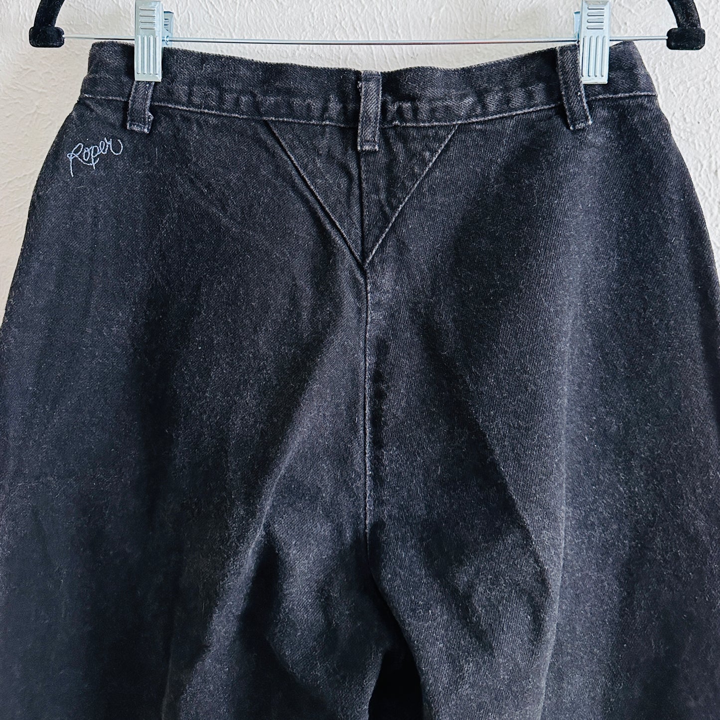 90'S VINTAGE ROPER BAREBACK WESTERN JEANS // WAIST SIZE 29