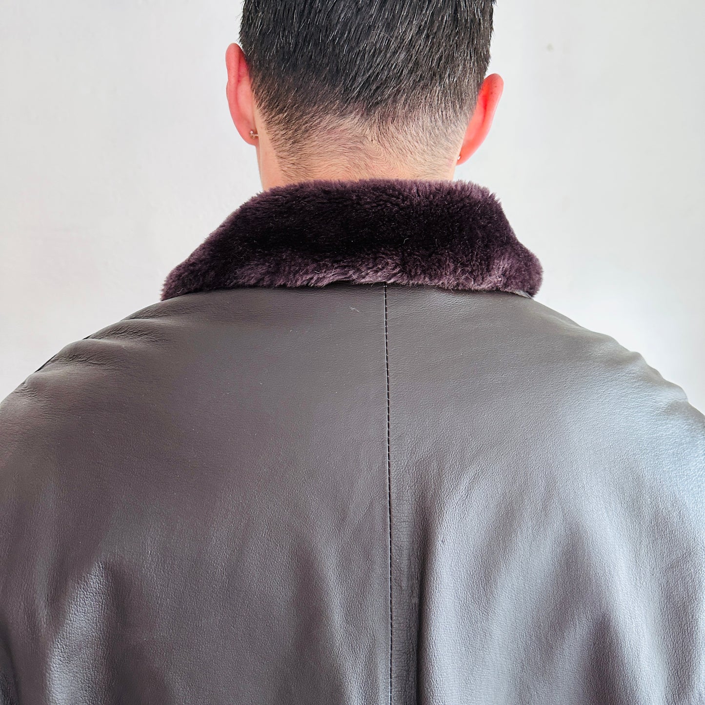 90'S VINTAGE LEATHER FLIGHT JACKET // SIZE MEDIUM