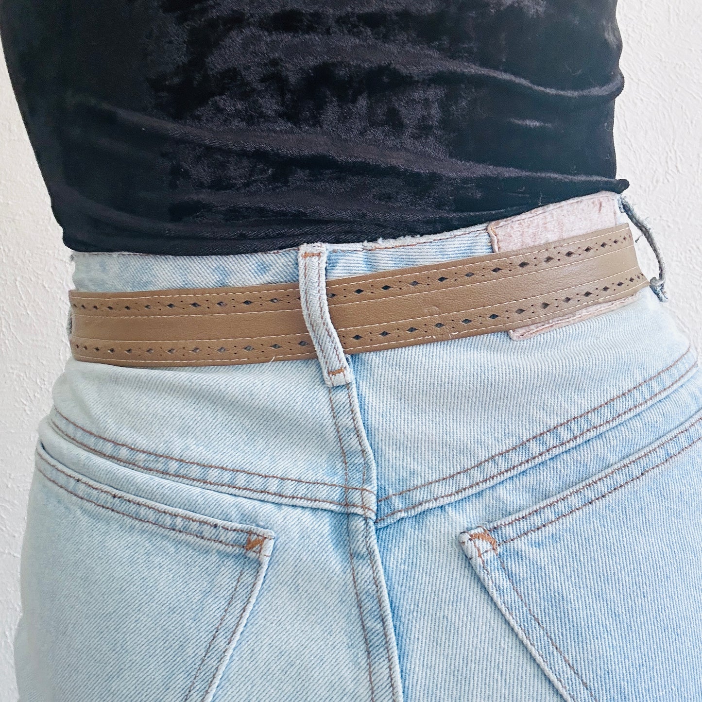 90'S VINTAGE YVES SAINT LAURENT FRINGE LEATHER BELT // SIZE SMALL