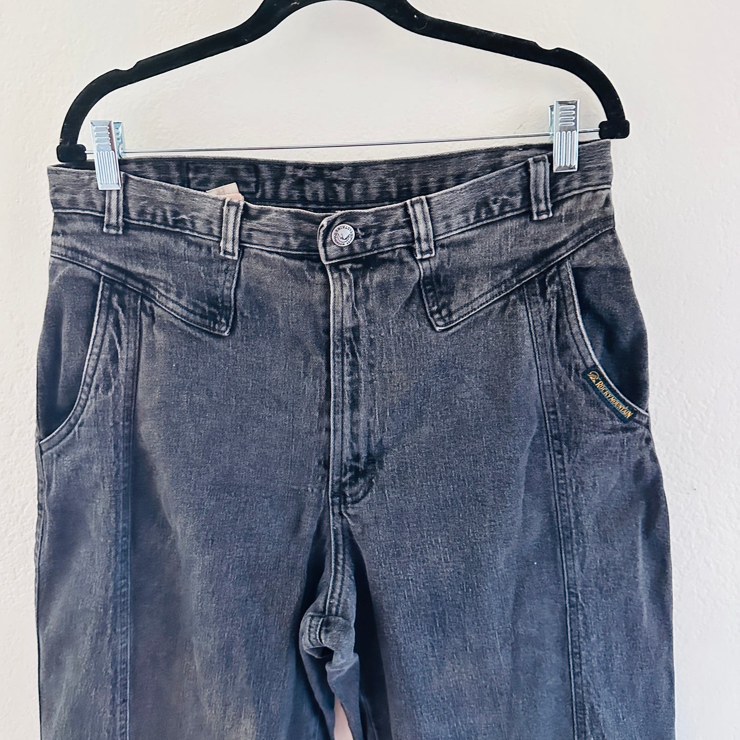 90'S VINTAGE ROCKIES STRETCH JEANS // WAIST SIZE 32