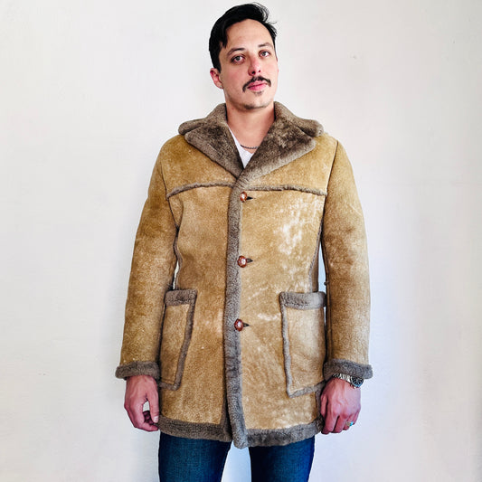 70’S VINTAGE SHEEPSKIN SHEARLING JACKET // SIZE SMALL