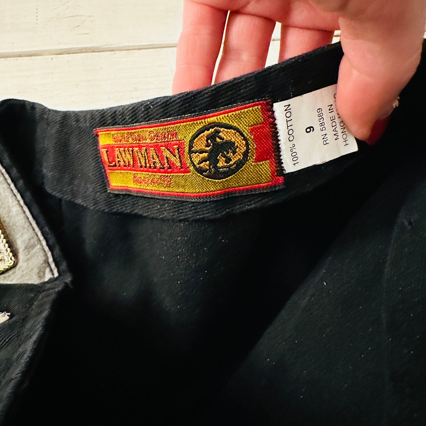 90'S VINTAGE LAWMAN PEEKABOO JEANS // WAIST SIZE 28