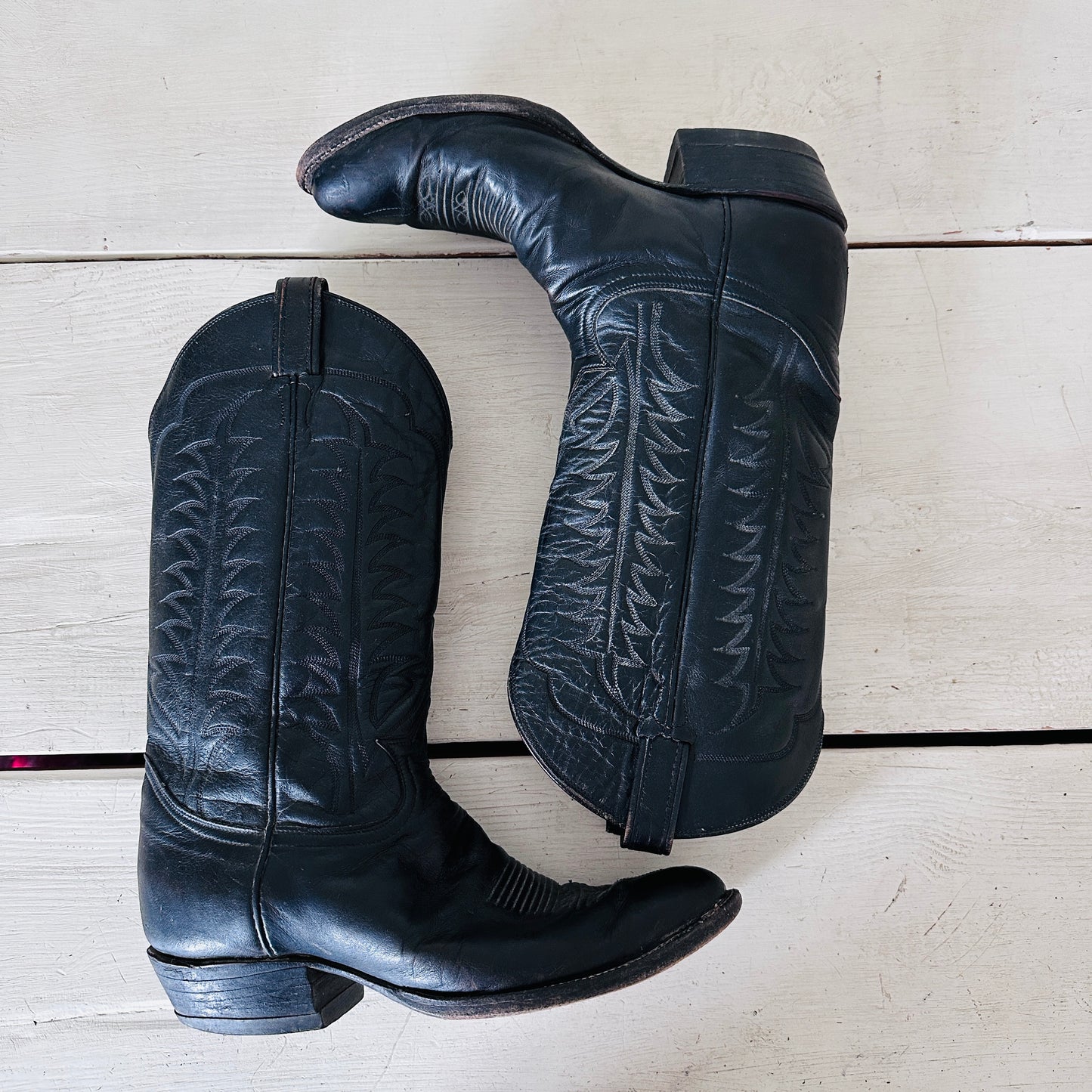 90S VINTAGE TONY LAMA BLACK LEATHER COWBOY BOOTS // MENS 10D