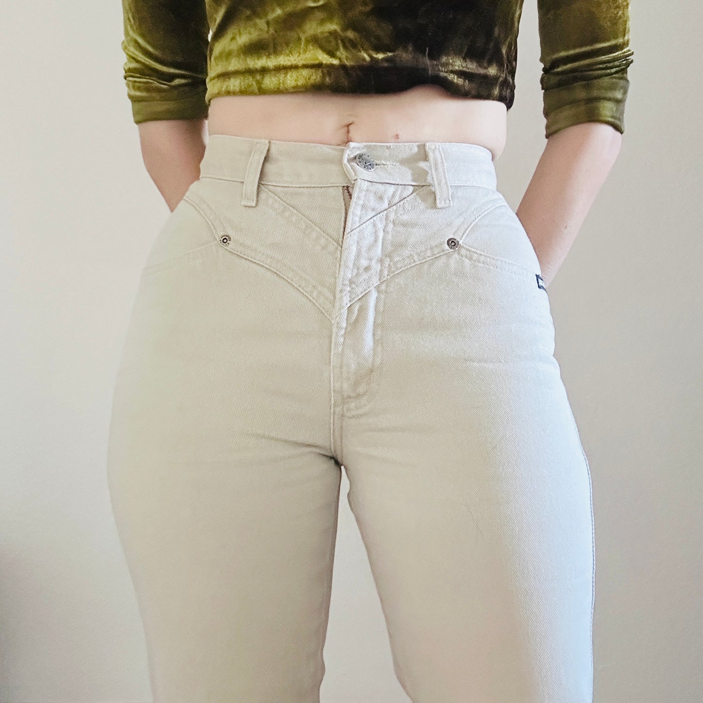 80'S VINTAGE ROCKIES WESTERN BAREBACK JEANS // WAIST SIZE 25
