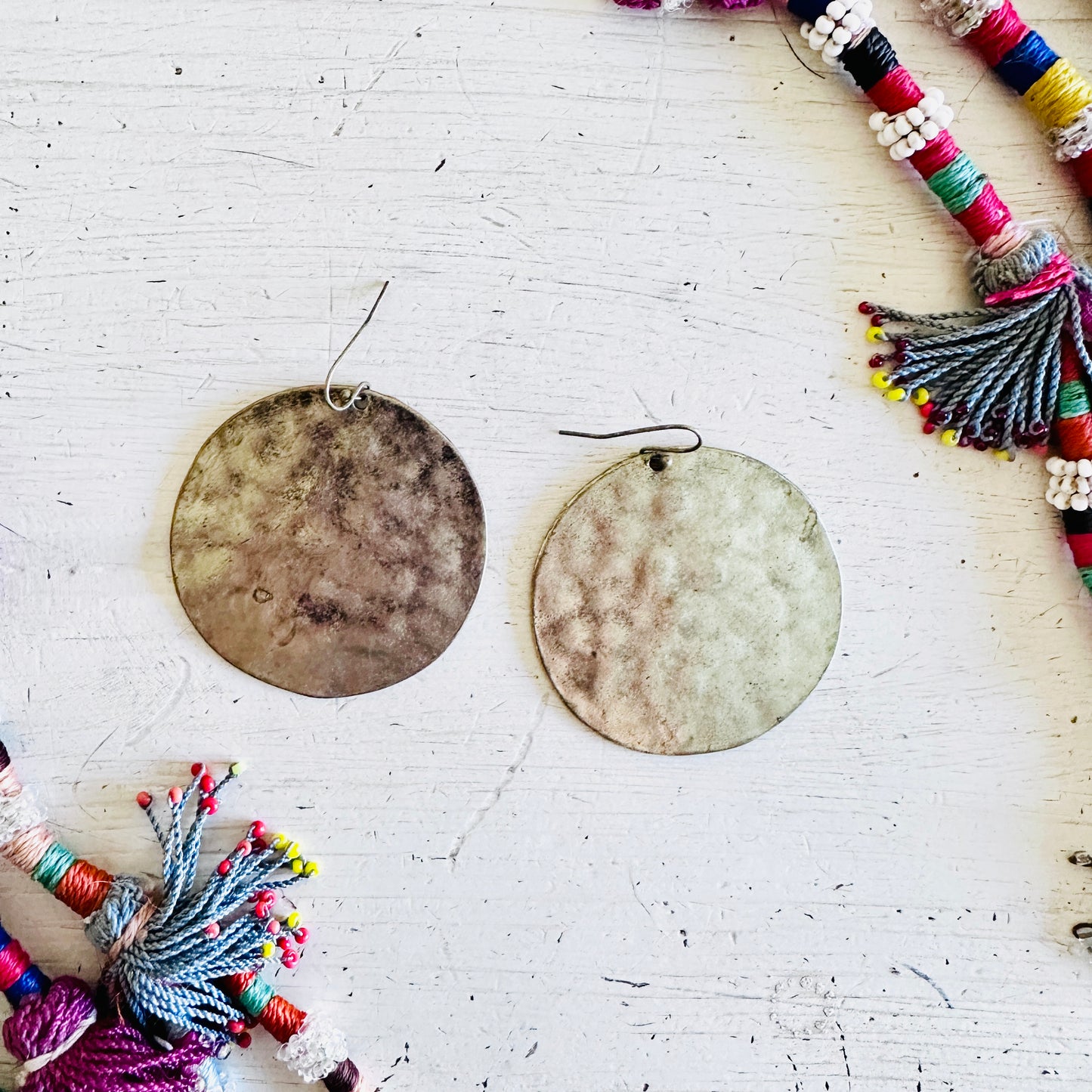 VINTAGE BRASS CIRCLE EARRINGS // ONE SIZE