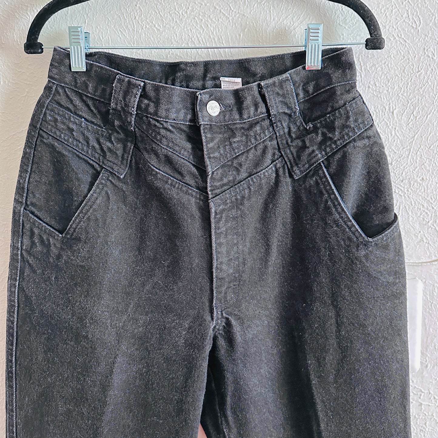 90'S VINTAGE ROPER BAREBACK WESTERN JEANS // WAIST SIZE 29