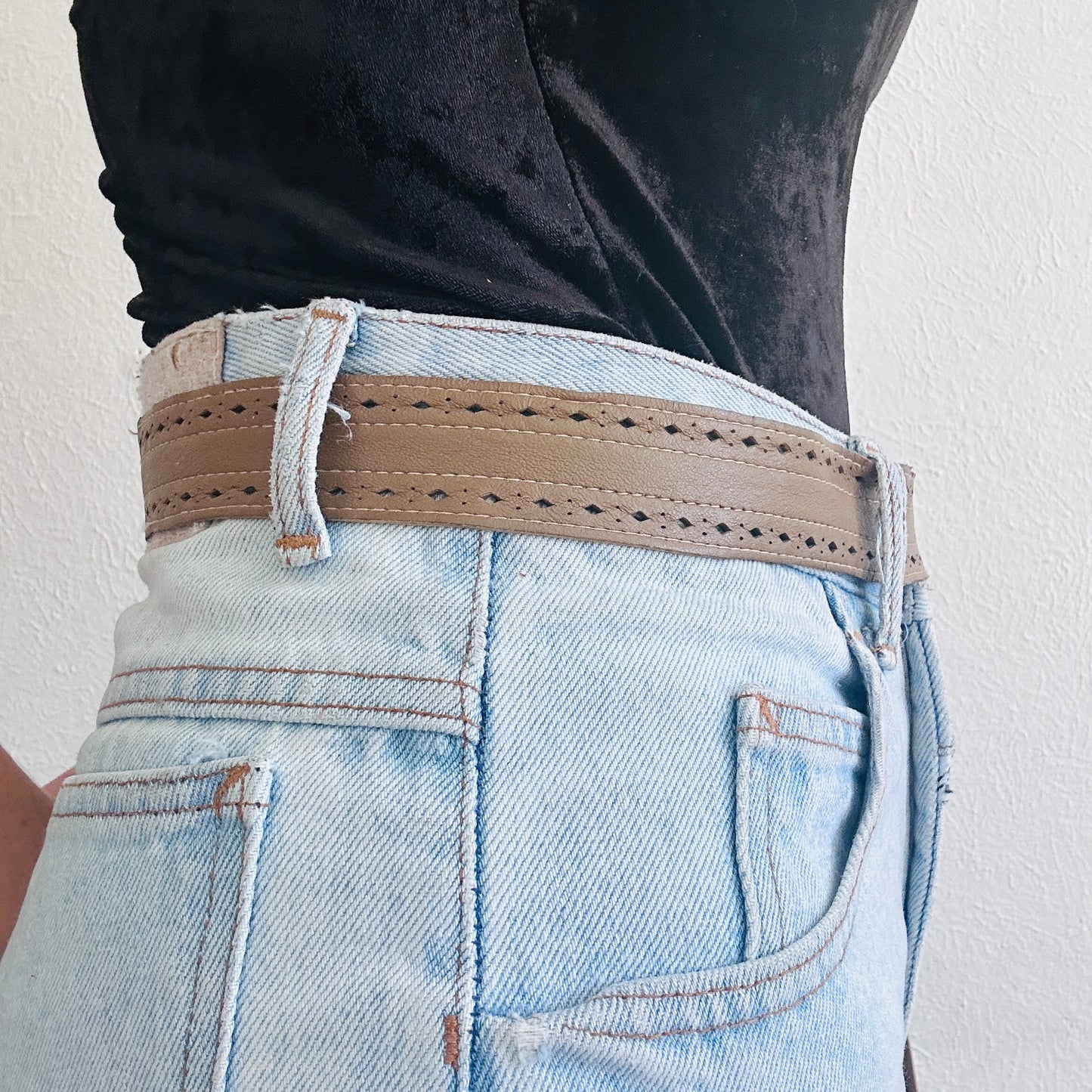 90'S VINTAGE YVES SAINT LAURENT FRINGE LEATHER BELT // SIZE SMALL