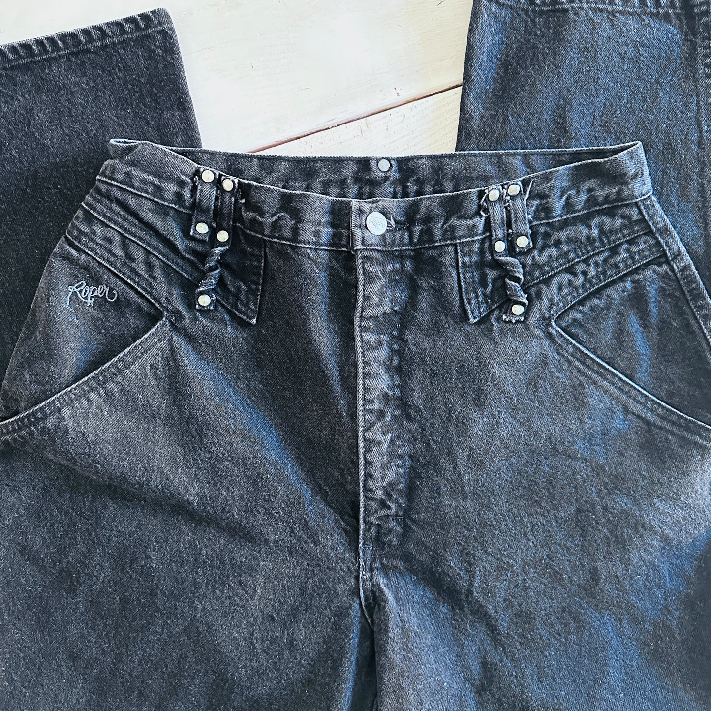 80'S VINTAGE ROPER BAREBACK JEANS // WAIST SIZE 32