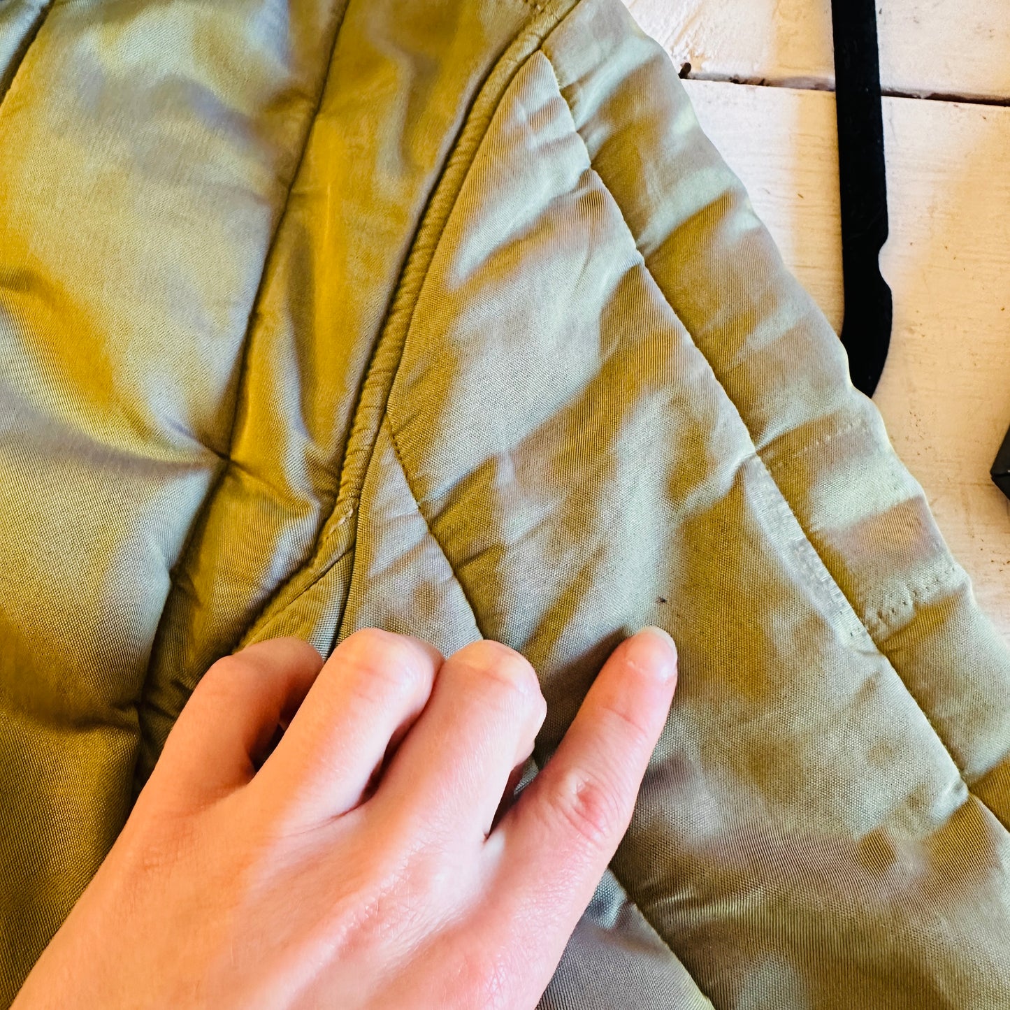 70'S VINTAGE IRIDESCENT PUFFER JACKET // SIZE SMALL