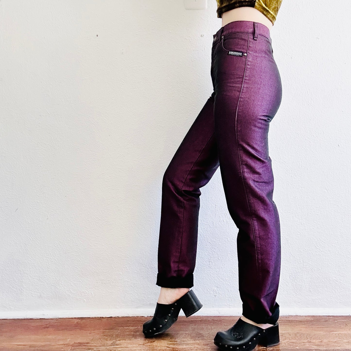 90'S VINTAGE ROUGHRIDER METALLIC JEANS // WAIST SIZE 26