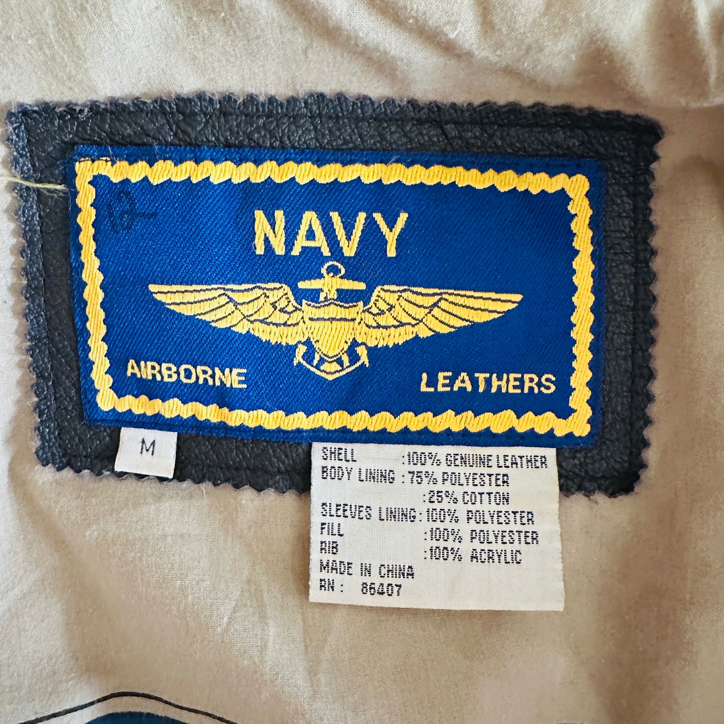 90'S VINTAGE LEATHER FLIGHT JACKET // SIZE MEDIUM