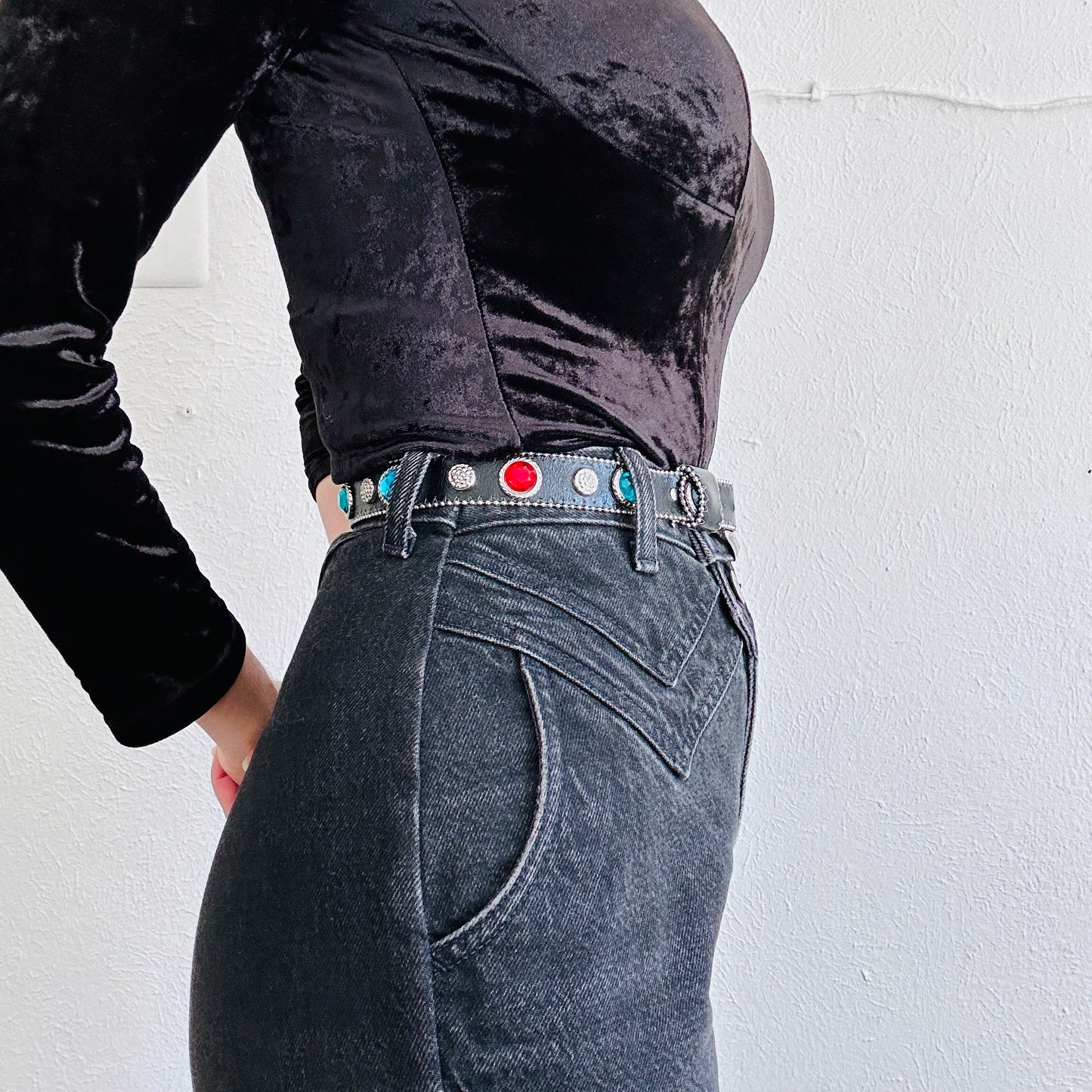 50'S VINTAGE WESTERN BEJEWELED BELT // SIZE XSMALL