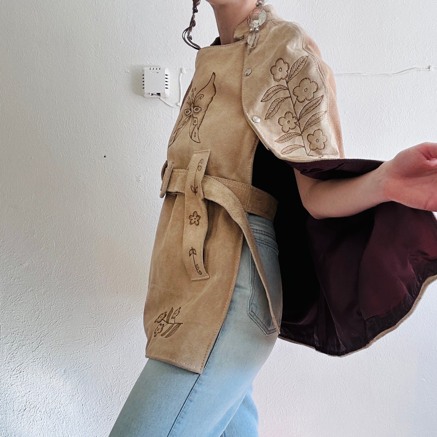 60'S VINTAGE SUEDE MEXICAN CAPE // ONE SIZE