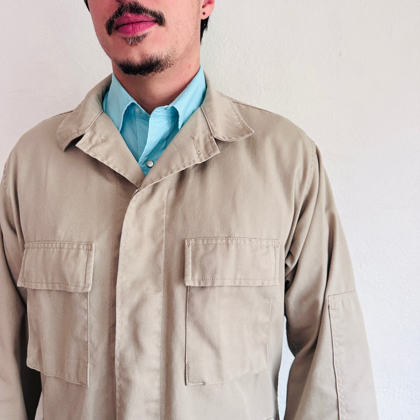 90'S VINTAGE CARGO MILITARY JACKET // SIZE LARGE