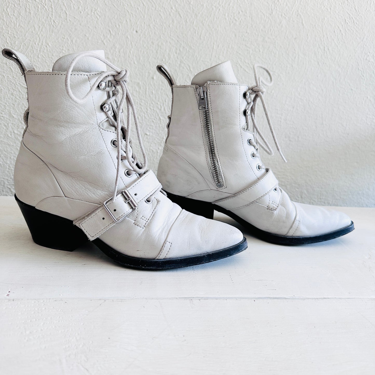 ALL SAINTS KATY WHITE LEATHER BOOTS // SIZE 6.5