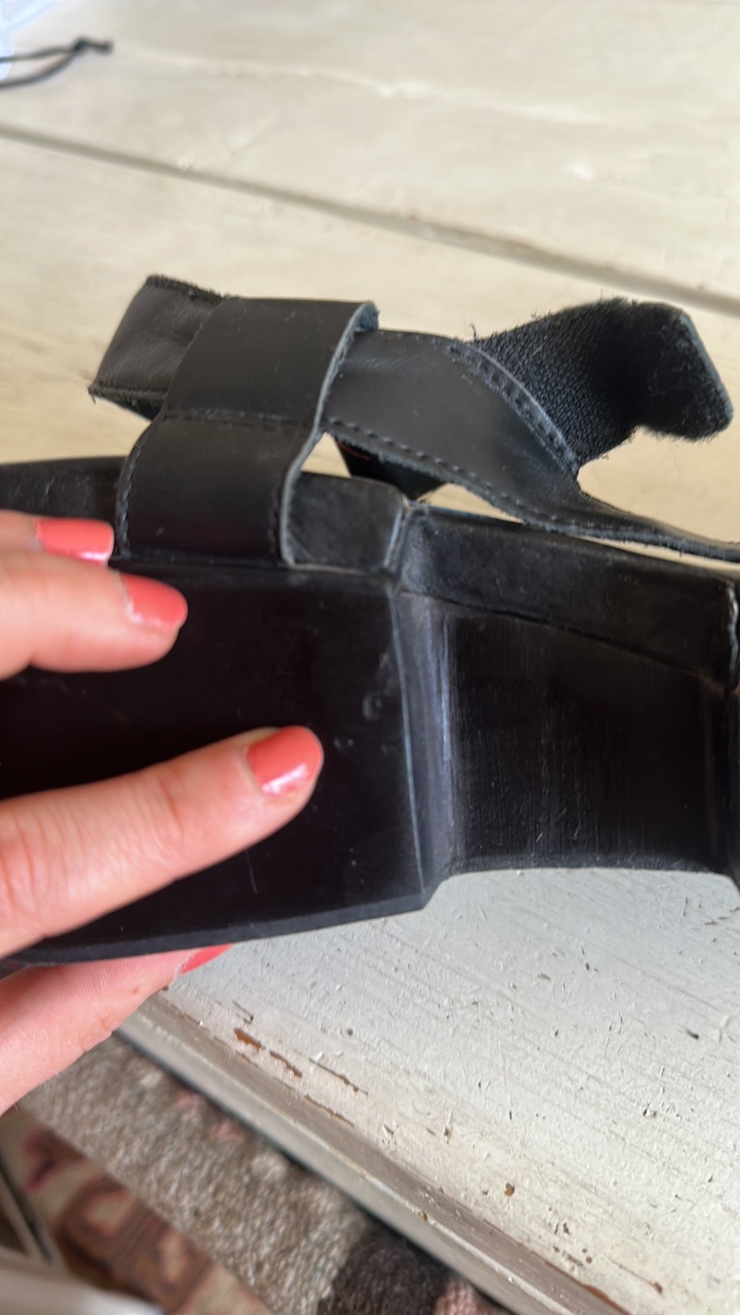 JEFFREY CAMPBELL LEATHER FLATFORM SANDALS // SIZE 7.5