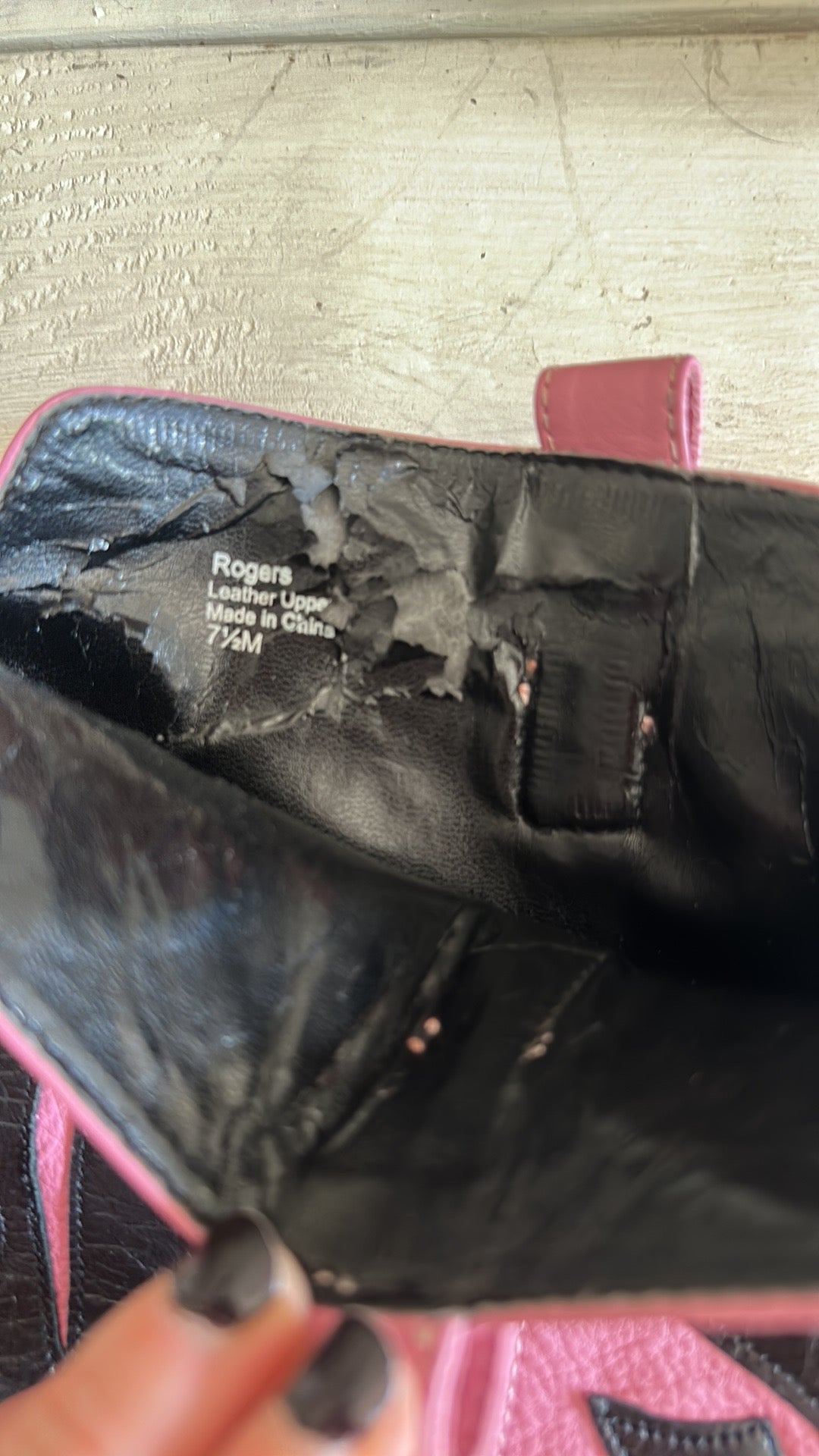BARBIE PINK LEATHER COWBOY BOOTS // SIZE 7.5