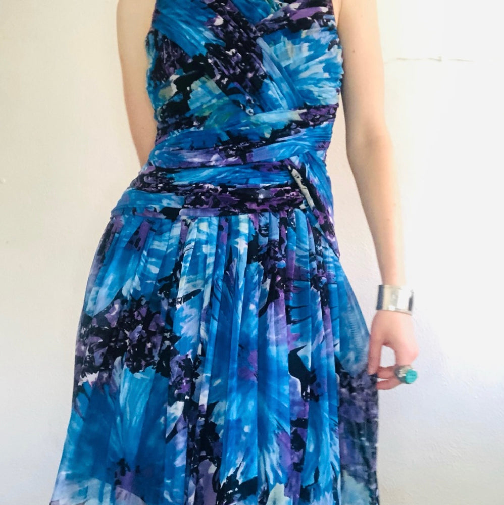 CALVIN KLEIN COCKTAIL DRESS // SIZE SMALL