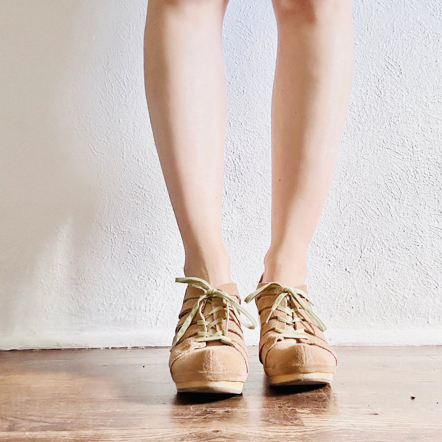 ANTHROPOLOGIE LEATHER CUTOUT HEELS // SIZE 8