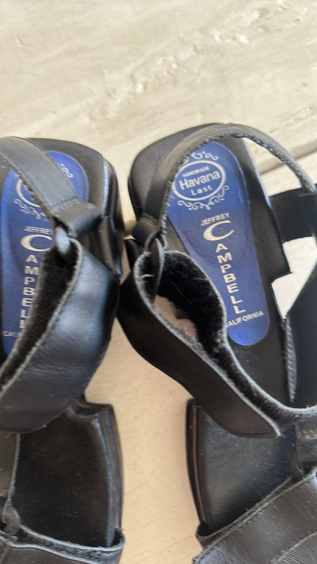 JEFFREY CAMPBELL LEATHER FLATFORM SANDALS // SIZE 7.5