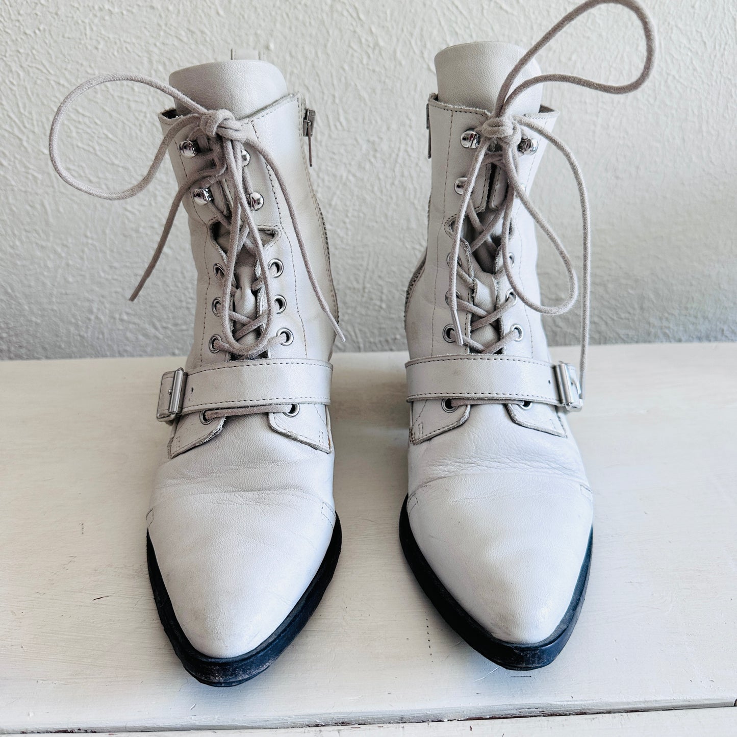 ALL SAINTS KATY WHITE LEATHER BOOTS // SIZE 6.5