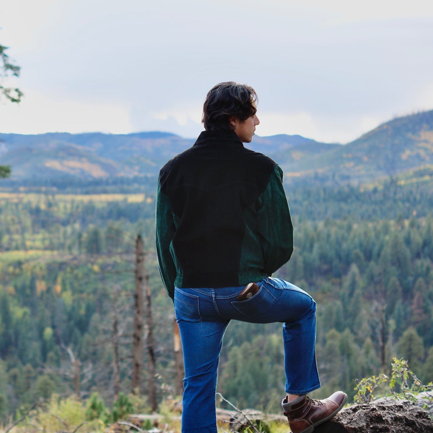 90'S VINTAGE LEATHER COLORBLOCK WESTERN BOMBER JACKET // SIZE MEDIUM