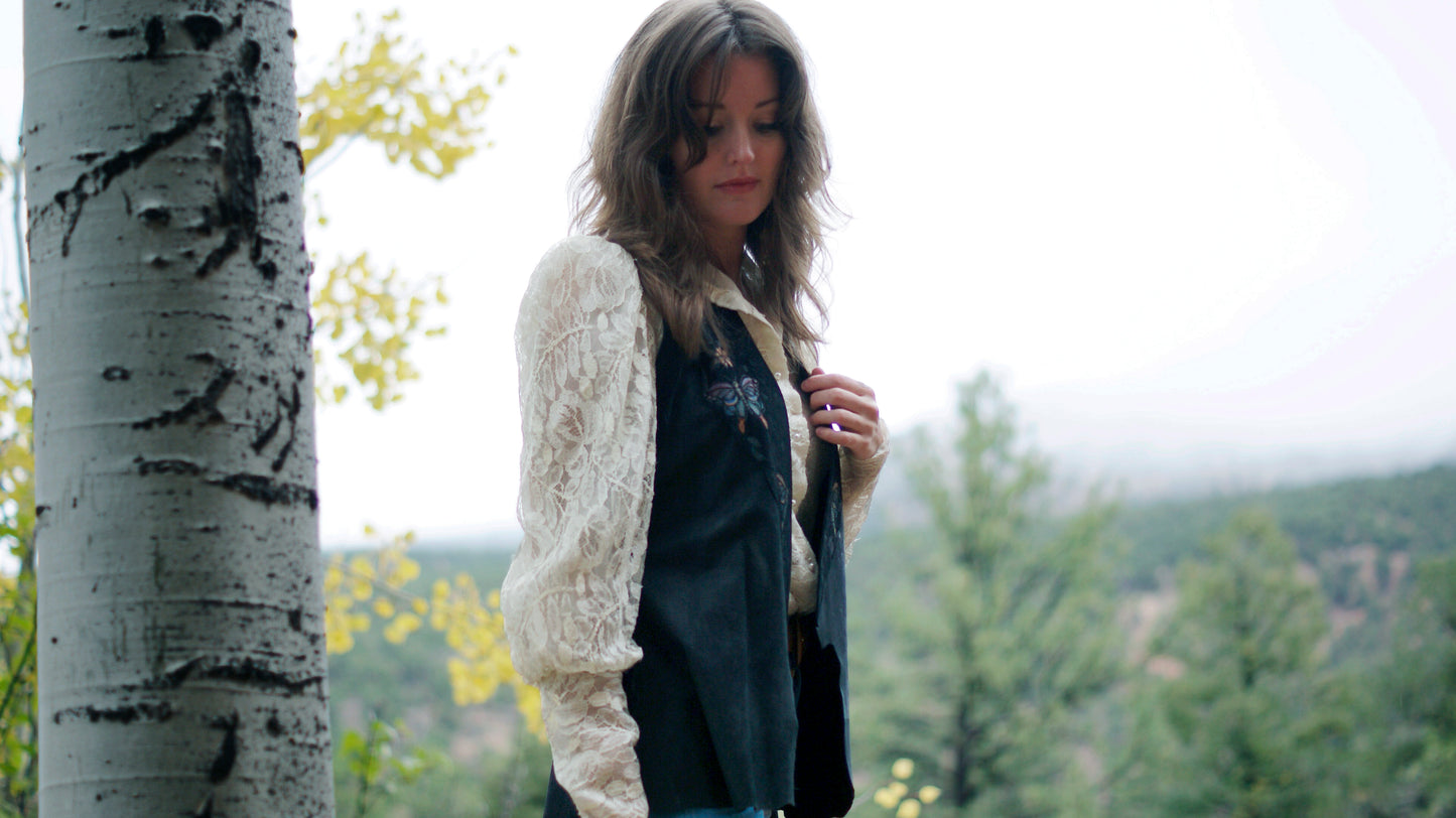 60'S VINTAGE BLACK HAND PAINTED LEATHER VEST // SIZE SMALL
