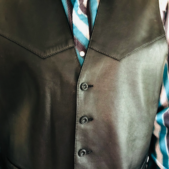 90'S VINTAGE BLACK LEATHER WESTERN VEST // SIZE LARGE