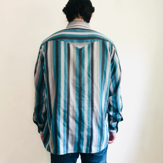 90'S VINTAGE TURQUOISE STRIPED WESTERN SHIRT // SIZE XLARGE