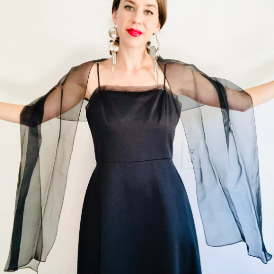 90'S VINTAGE BLACK SATIN MINIMALIST DRESS // SIZE MEDIUM