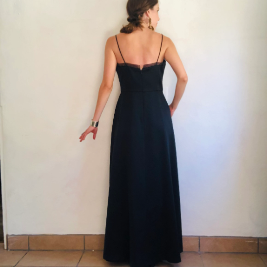 90'S VINTAGE BLACK SATIN MINIMALIST DRESS // SIZE MEDIUM