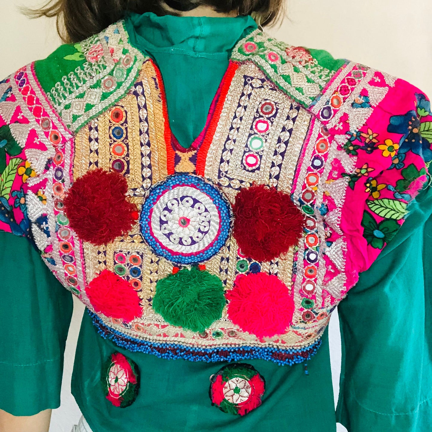 SDCV ORIGINAL AFGHAN CROPPED JACKET // SIZE XSMALL
