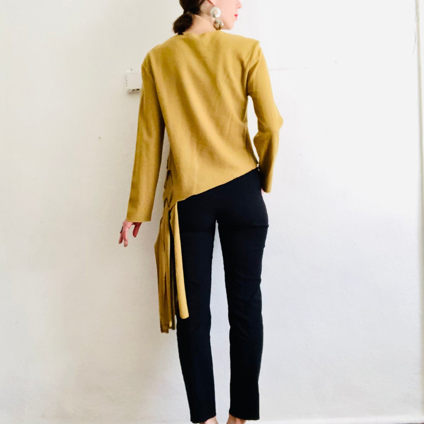 Y2K VINTAGE WOOL FRINGE SWEATER // SIZE SMALL