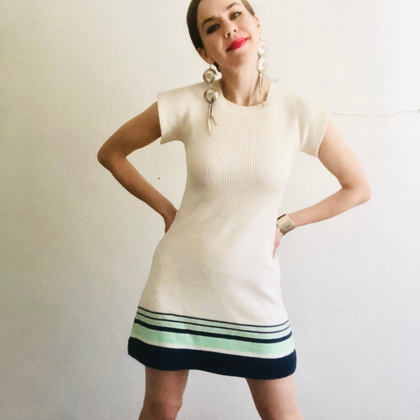 70'S VINTAGE WOOL KNIT MINI DRESS // SIZE SMALL