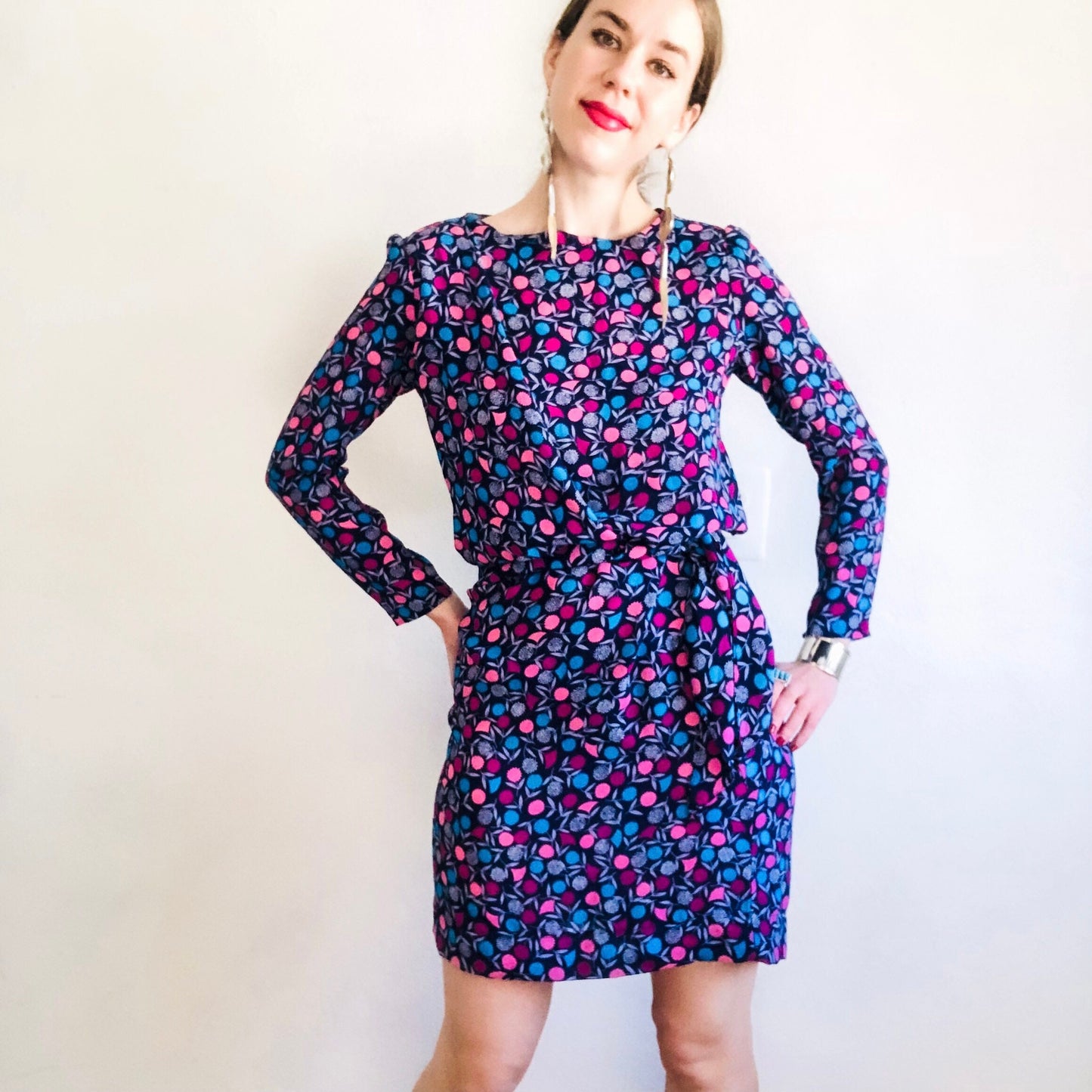 70'S VINTAGE PRINTED WRAP DRESS // SIZE SMALL PETITE
