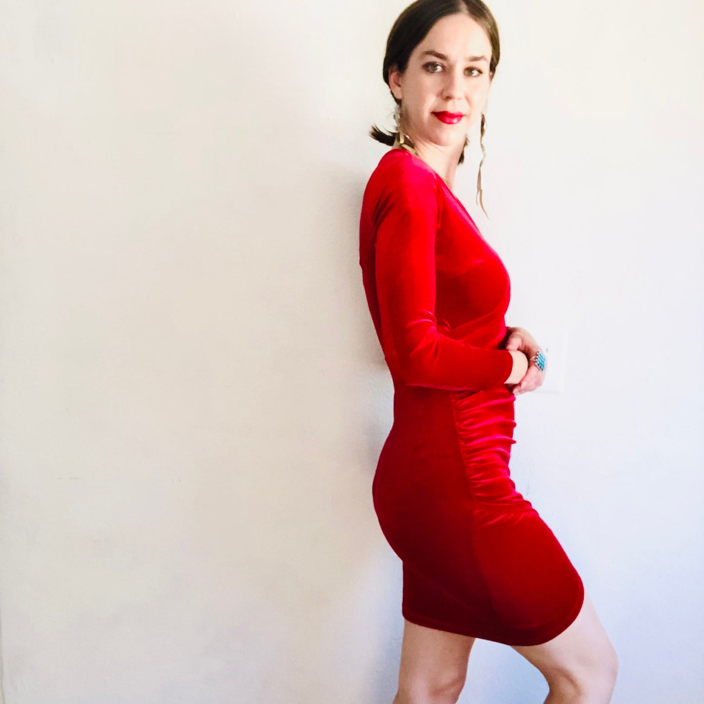 90'S VINTAGE VELOUR RUCHED DRESS // SIZE SMALL