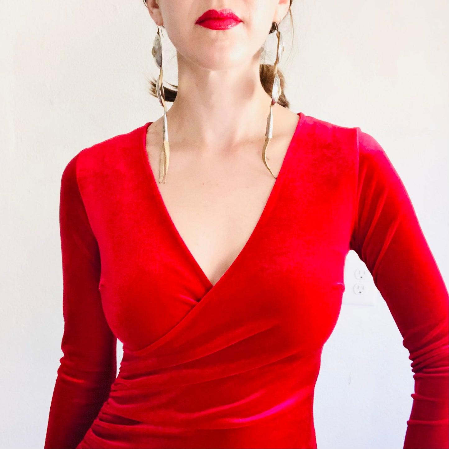 90'S VINTAGE VELOUR RUCHED DRESS // SIZE SMALL