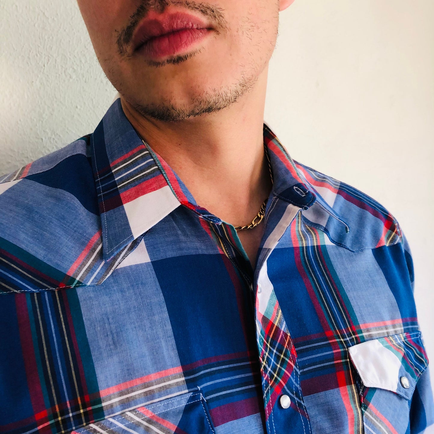 80'S VINTAGE WRANGLER BLUE PLAID WESTERN SHIRT // SIZE LARGE