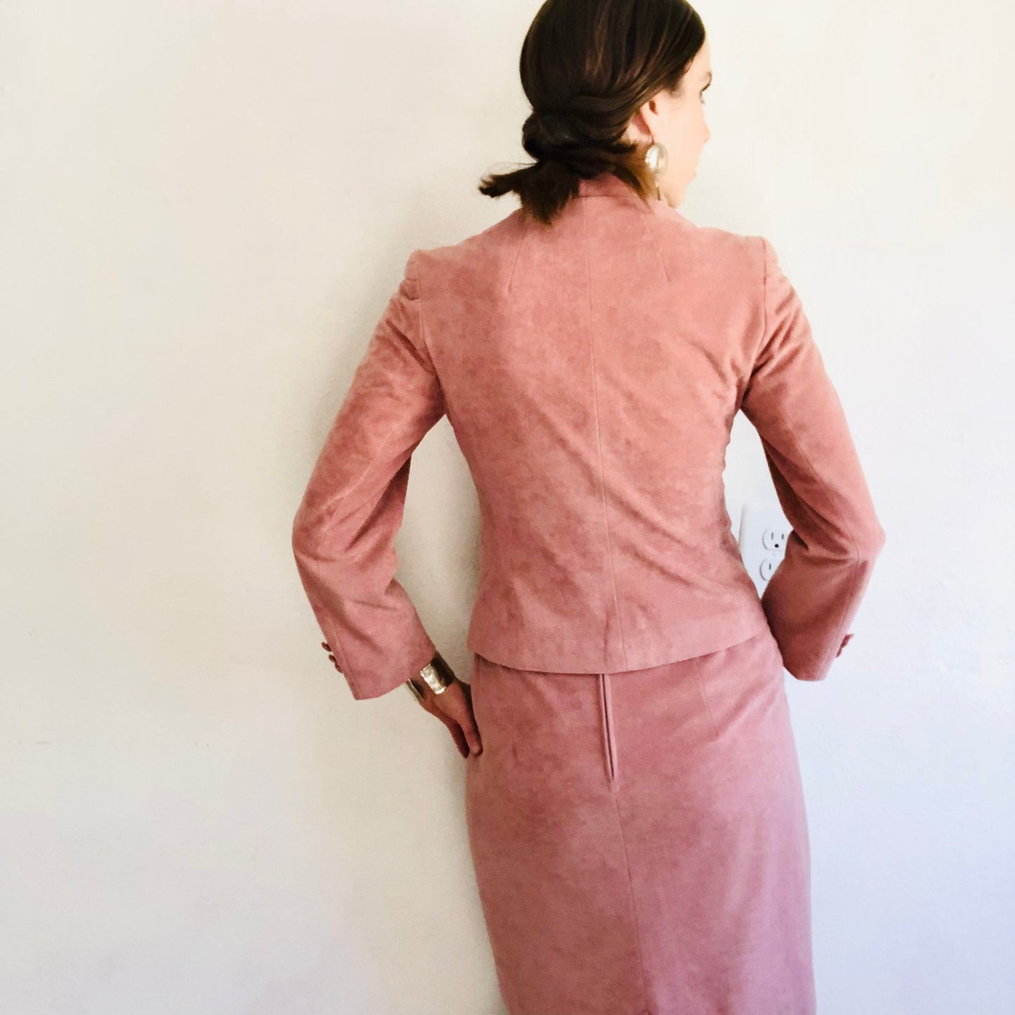 70'S VINTAGE PINK ULTRASUEDE SUIT // SIZE SMALL PETITE