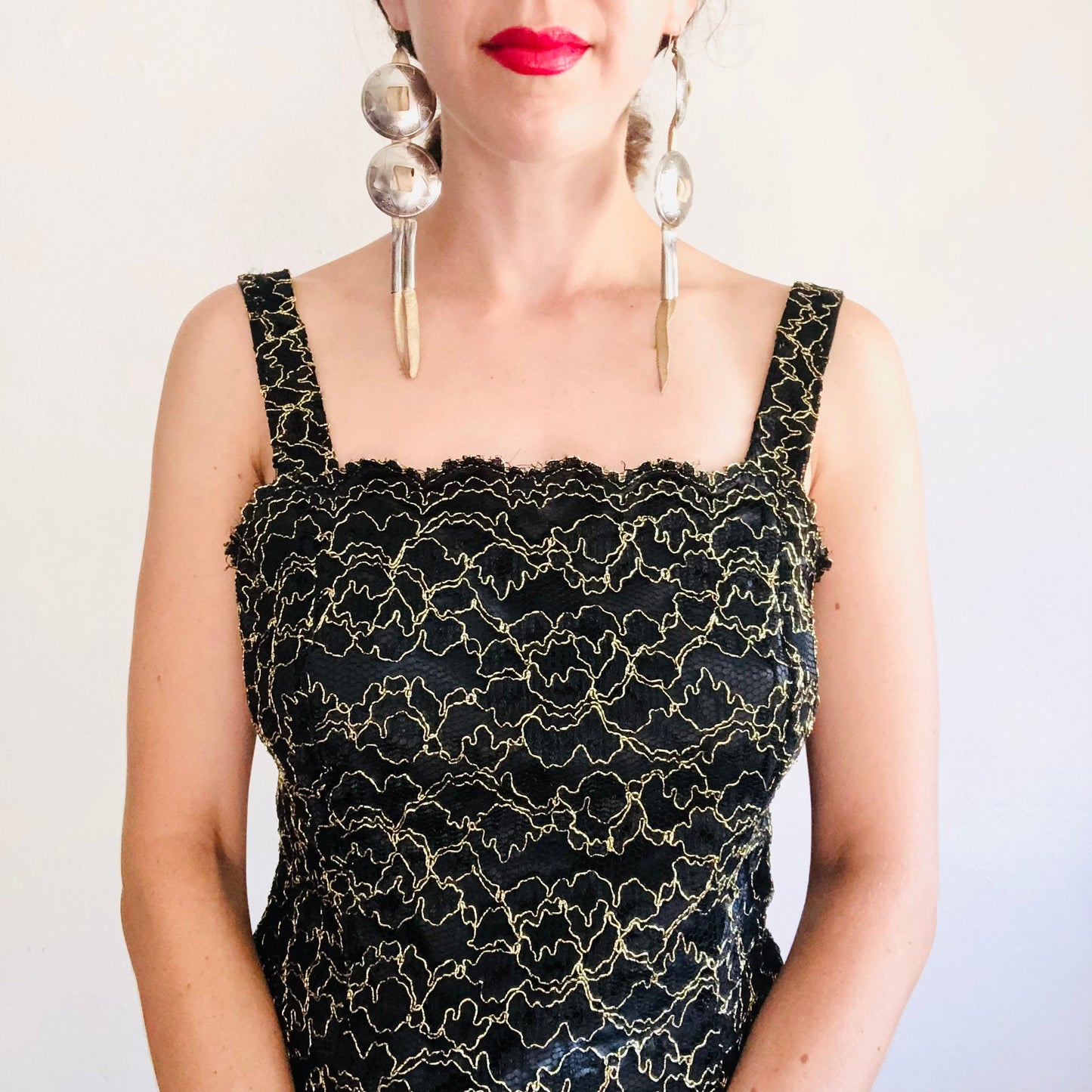 90'S VINTAGE METALLIC LACE CAMISOLE // SIZE MEDIUM