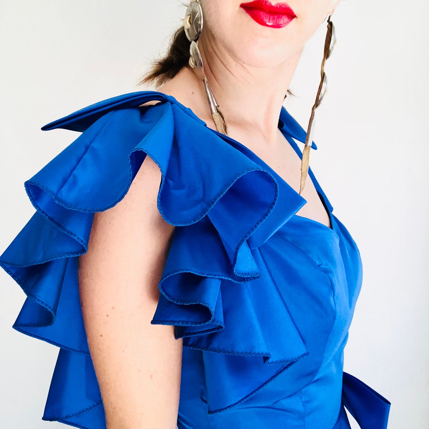 70'S VINTAGE BLUE RUFFLE MAXI DRESS // SIZE SMALL