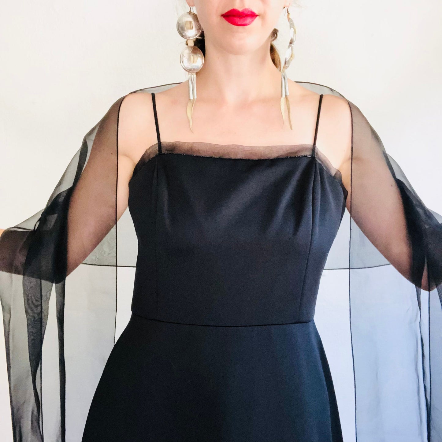 90'S VINTAGE BLACK SATIN MINIMALIST DRESS // SIZE MEDIUM