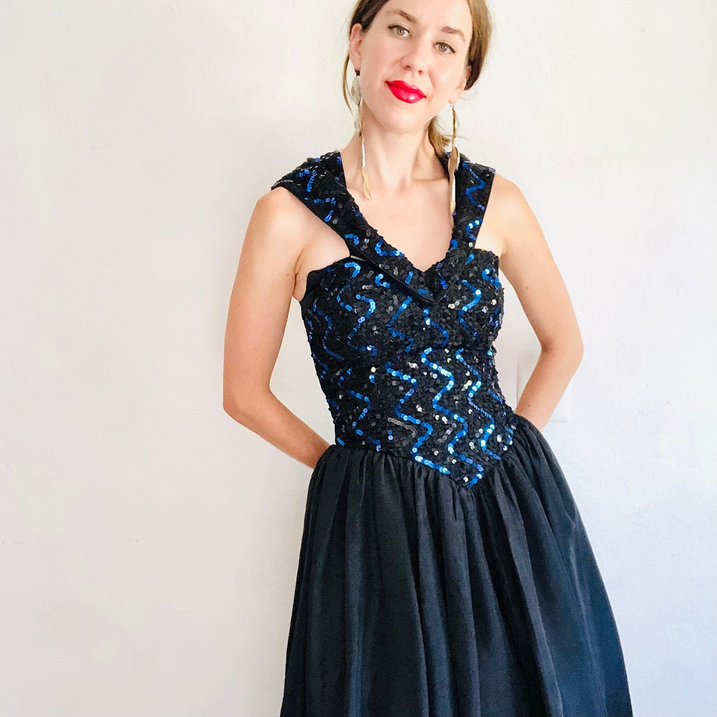 80'S VINTAGE GUNNE SAX SEQUINED PARTY DRESS // SIZE SMALL