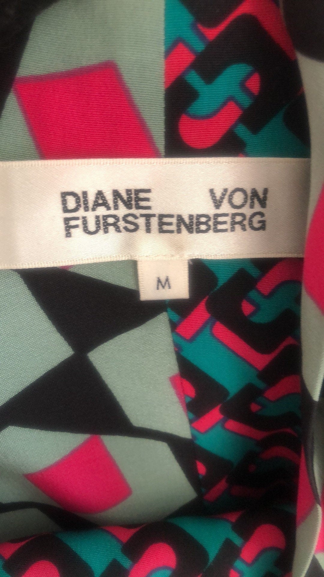 DVF SILK GEOMETRIC SET // SIZE MEDIUM