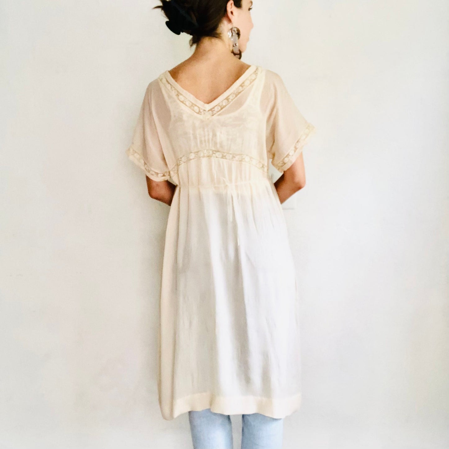 30'S VINTAGE SILK LINGERIE DRESS // SIZE MEDIUM